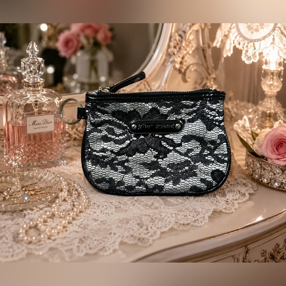 *Betsey Johnson* Black Lace Keyring Mini Travel Glam Pouch EUC Y2K
